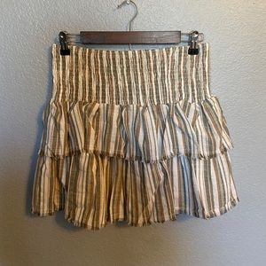 NWOT Distressed skirt